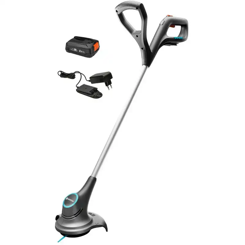 Gardena Smallcut 23/18V P4A 2Ah Cortabordes + Batería PBA 18V/36 + Cargador AL 1810 CV + 5 Cuchillas
